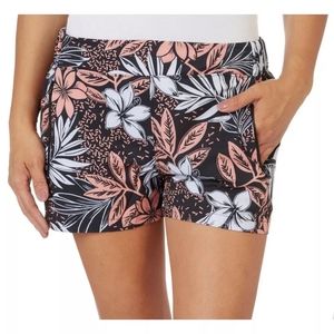 NWT "Reel Legends" Woman's Adventure Shorts Size 2X